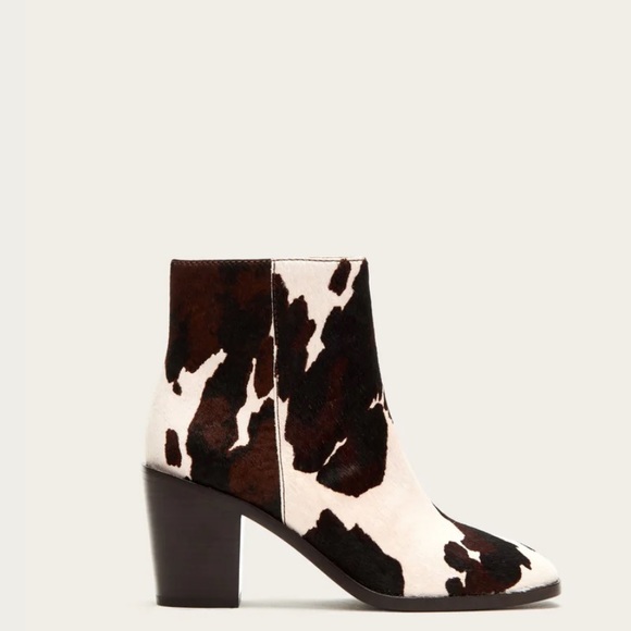 RARE Frye Georgia Short Cow Pattern Fur Leather Cowboy Pull On Western AnkleBoot - Picture 2 of 15